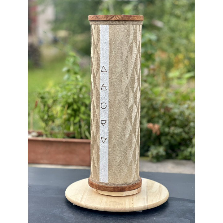 Ozdobný reliéf – doplněk k dešťovému sloupu